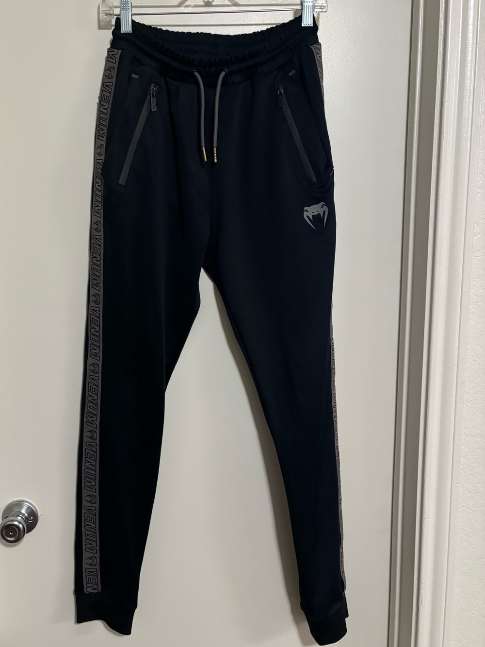 Venum joggers